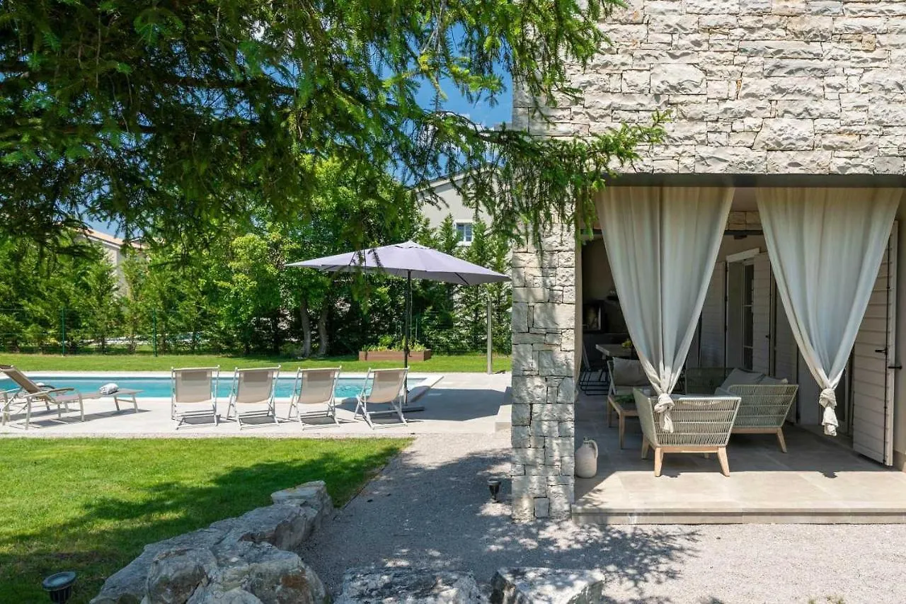 Villa Tena Sivati 0*,  Croatia