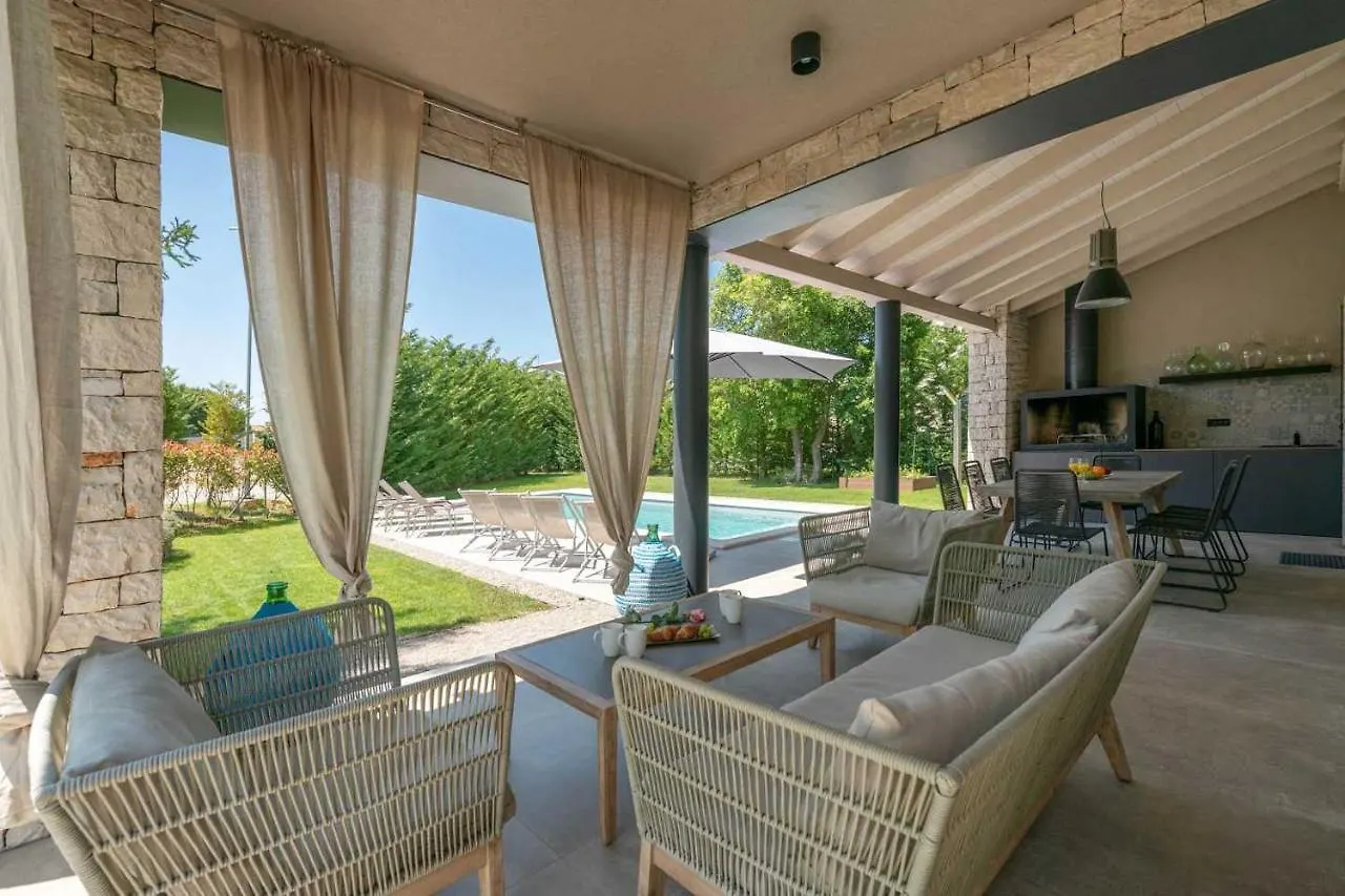Villa Tena Sivati