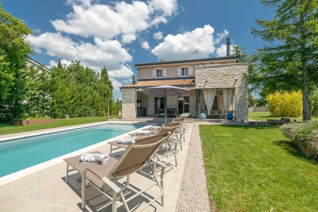 Villa Tena Sivati